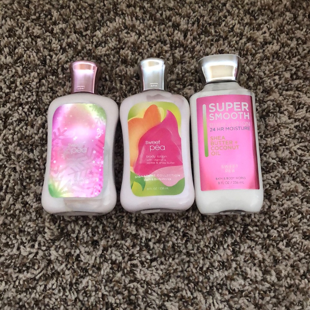 SWEET PEA BATH AND BODY WORKS LOTION BUNDLE!